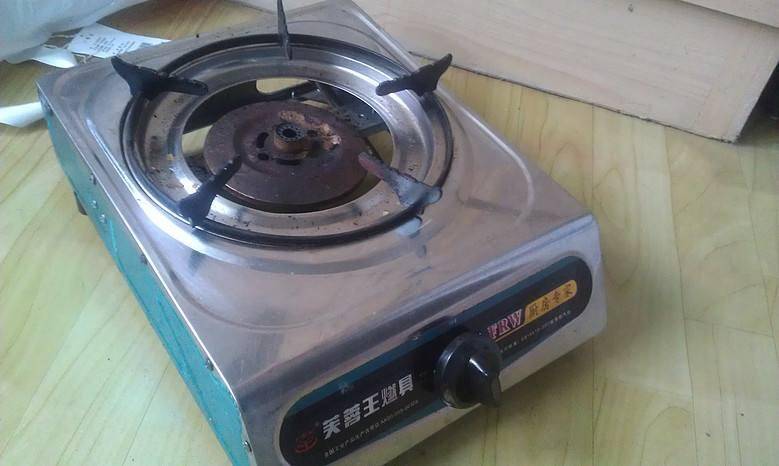 燃气灶点火针一直响