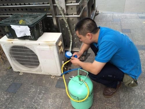厦门空调维修加氨多少钱